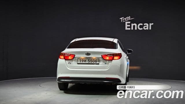 Kia K5 гибрид Luxury, 2014 4