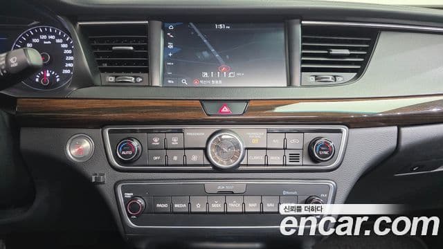 Kia All New K7 Noblesse, 2019 15