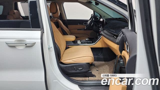 Kia Carnival 4세대 Signature, 2021 11