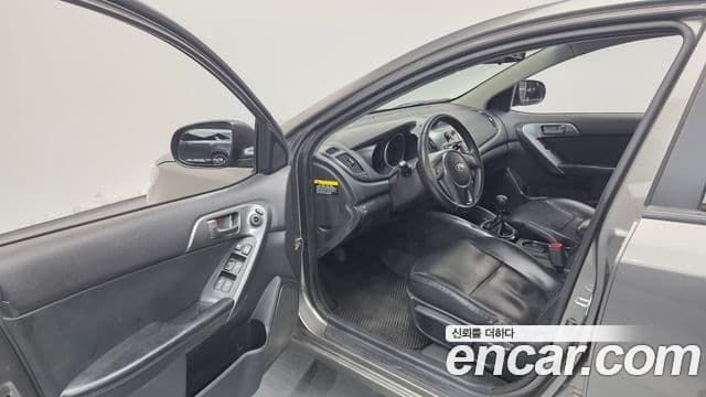 Kia Forte 빌트인캠2 — базовая версия - Built-in Cam 2, 2012 11