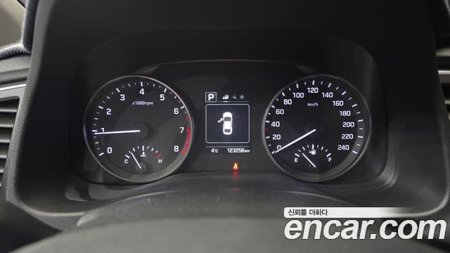 Hyundai Avante AD 1.6 GDI Value Plus, 2018 8