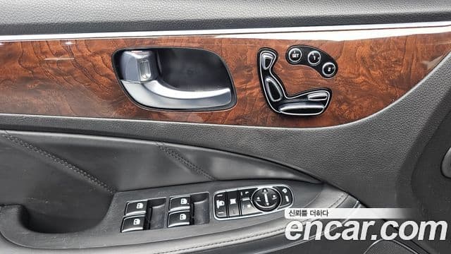Hyundai Equus(новый кузов / новое поколение) Exclusive, 2015 12