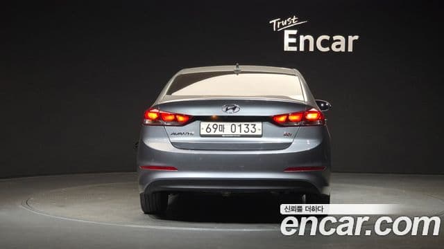 Hyundai Avante AD 1.6 GDI Value Plus, 2017 4