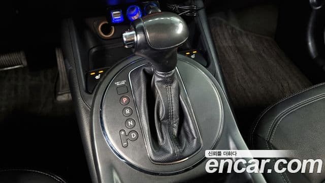 Kia Sportage R топовая версия, 2012 9