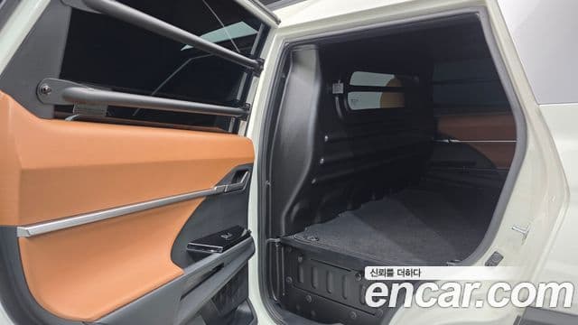 KG모빌리티(SsangYong) Torres TV7, 2024 18