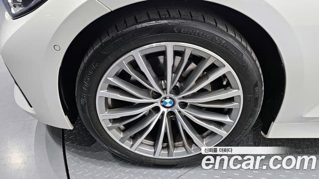 BMW 3시리즈 (G20) Luxury, 2022 все фото