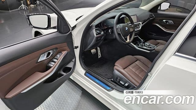 BMW 3시리즈 (G20) Luxury, 2022 11