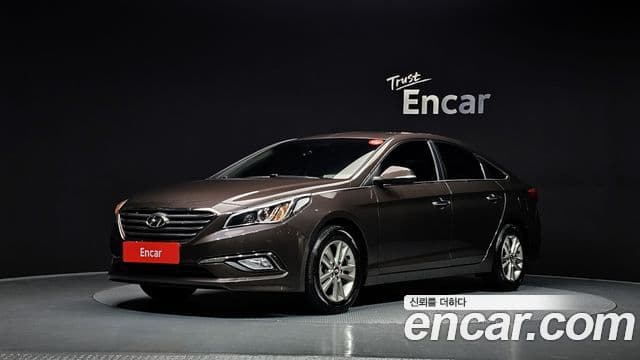 Hyundai LF Sonata Premium, 2017 1