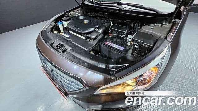 Hyundai LF Sonata Premium, 2017 6