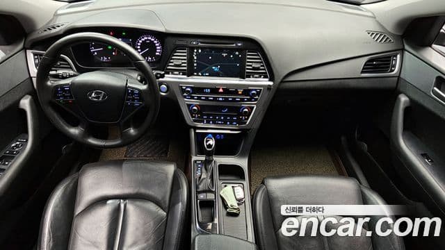 Hyundai LF Sonata Premium, 2017 7