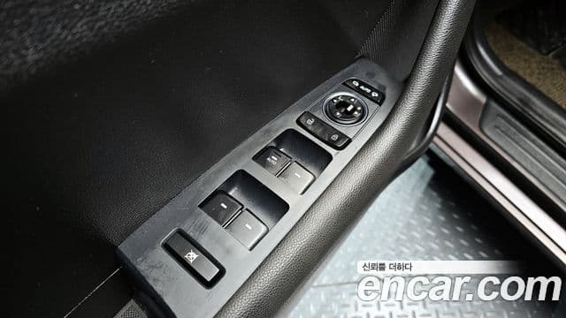 Hyundai LF Sonata Premium, 2017 18