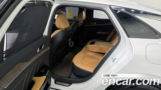 Kia K5 3세대 Signature, 2020 11