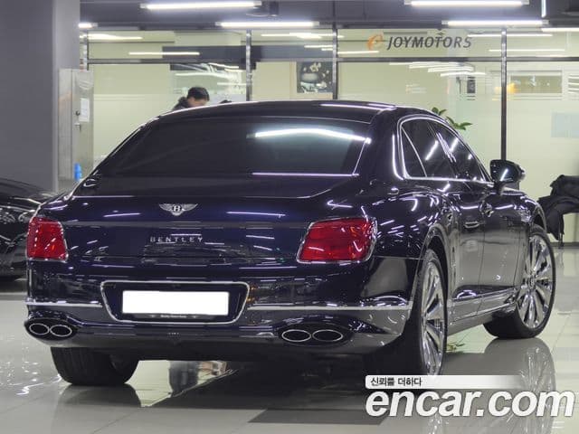 Bentley Flying Spur 3세대, 2022 3