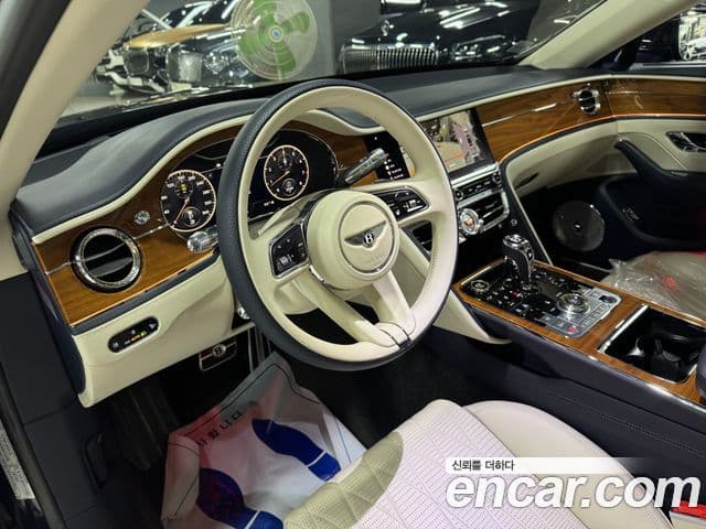 Bentley Flying Spur 3세대, 2022 4