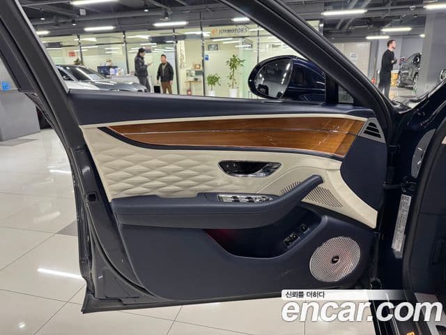 Bentley Flying Spur 3세대, 2022 7