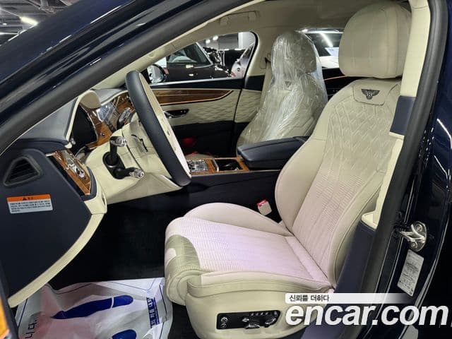Bentley Flying Spur 3세대, 2022 8