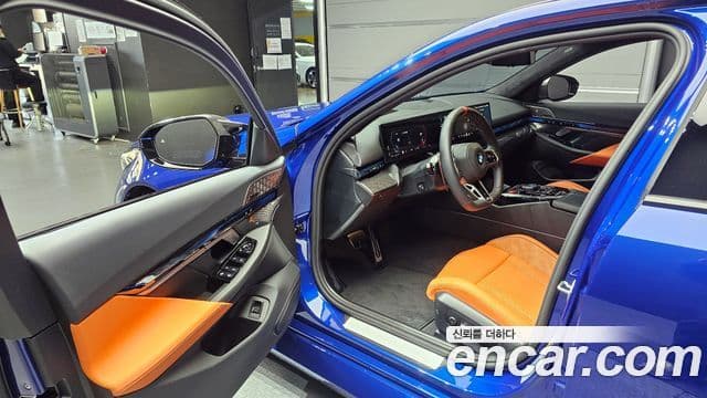 BMW M5 (G90) M5 седан, 2026 10