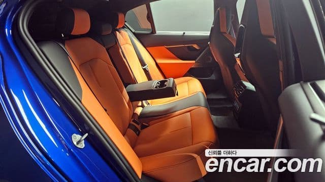 BMW M5 (G90) M5 седан, 2026 12