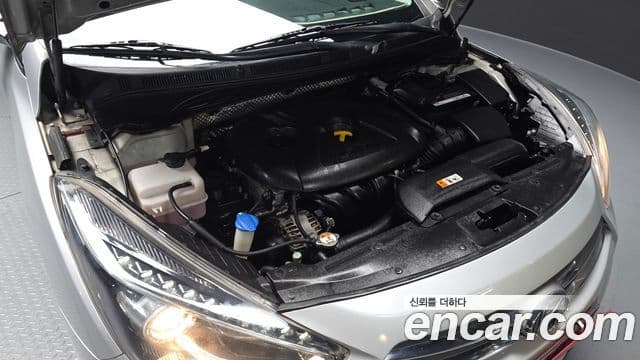 Hyundai i40 Modern, 2012 6