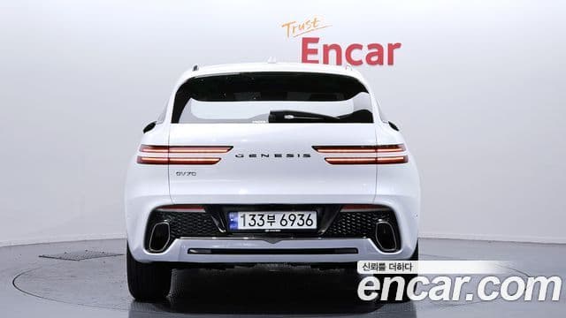 Genesis GV70, 2023 4