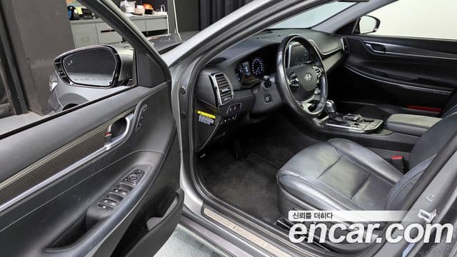 Hyundai Grandeur IG гибрид Exclusive, 2018 10