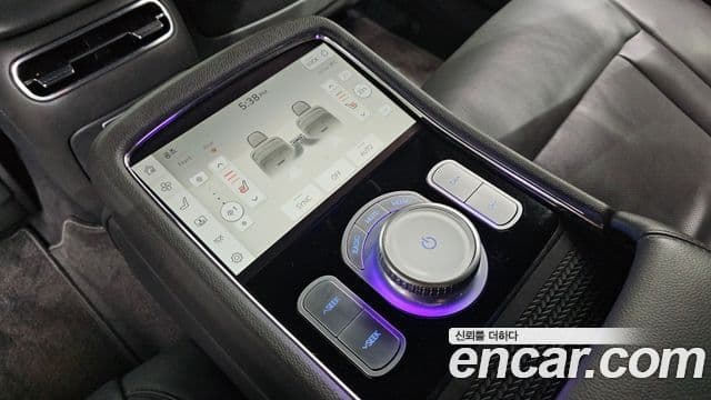 Genesis G90 (RS4) бензин 3.5 турбо e-S/C AWD, 2023 18