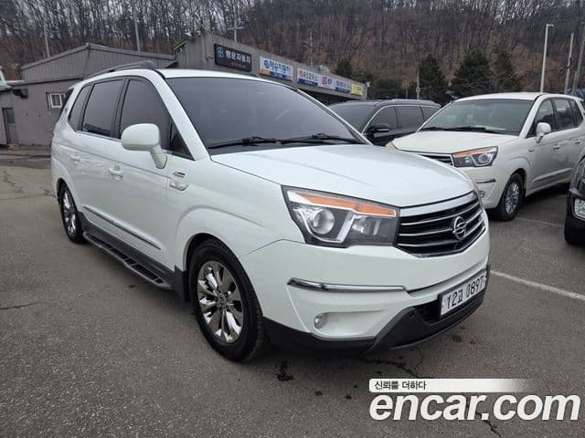 KG모빌리티(SsangYong) Korando 투리스모 4WD outdoor Edition 9인승, 2016 2