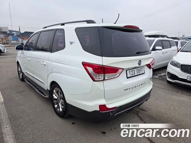 KG모빌리티(SsangYong) Korando 투리스모 4WD outdoor Edition 9인승, 2016 все фото