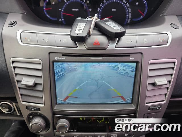 KG모빌리티(SsangYong) Korando 투리스모 4WD outdoor Edition 9인승, 2016 14