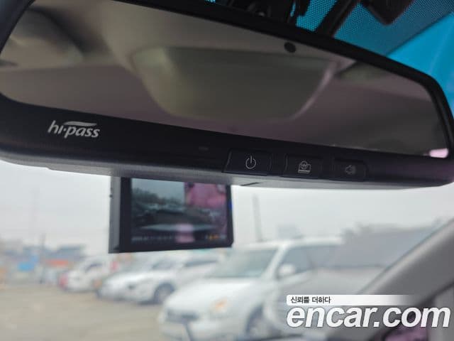 KG모빌리티(SsangYong) Korando 투리스모 4WD outdoor Edition 9인승, 2016 15