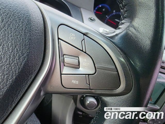 KG모빌리티(SsangYong) Korando 투리스모 4WD outdoor Edition 9인승, 2016 16