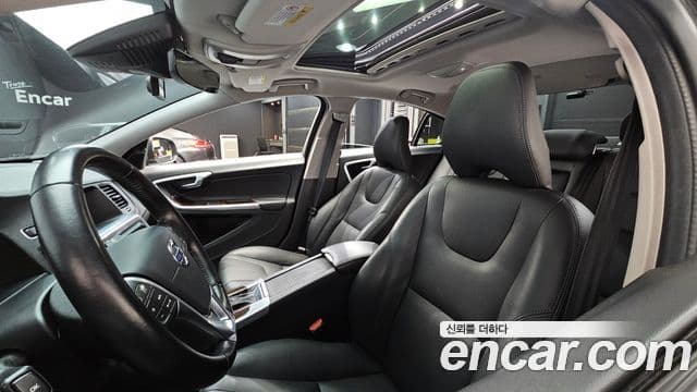Volvo S60 2세대, 2018 17