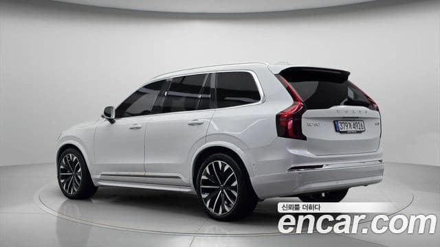 Volvo XC90 2세대 B6 Ultra Bright, 2026 4
