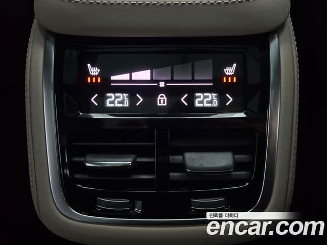 Volvo XC90 2세대 B6 Ultra Bright, 2026 17