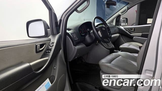 Hyundai Grand Starex CVX Luxury, 2015 10