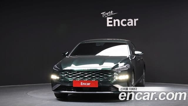 Kia K8 Signature, 2022 3