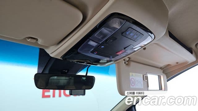 Hyundai Staria Modern, 2023 16