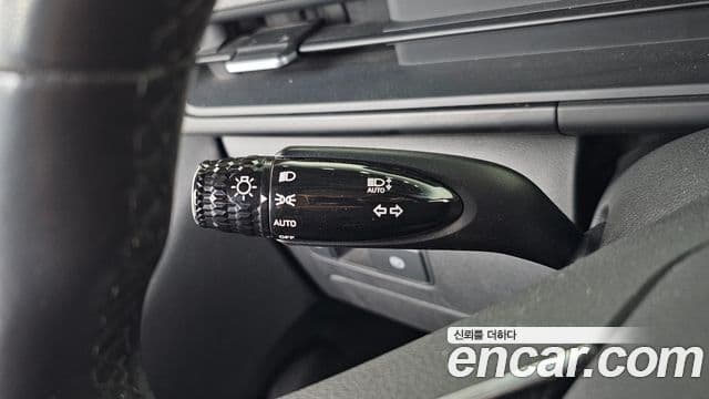 Hyundai Staria Modern, 2023 18