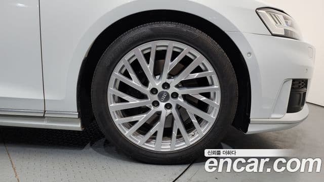 Audi A8 (D5) 55 TFSI Quattro LWB, 2020 все фото