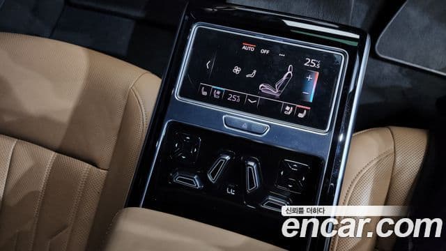 Audi A8 (D5) 55 TFSI Quattro LWB, 2020 18