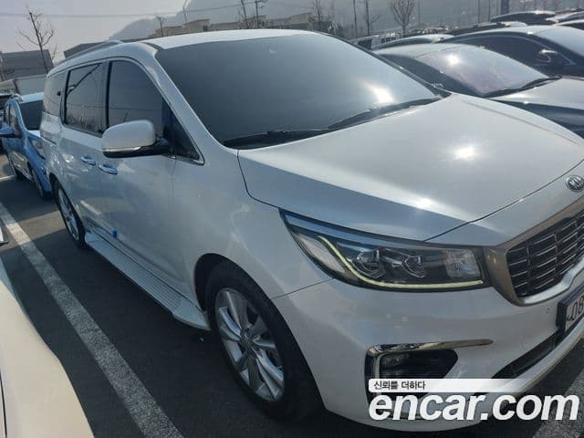 Kia The / новый New Carnival VIP, 2019 1