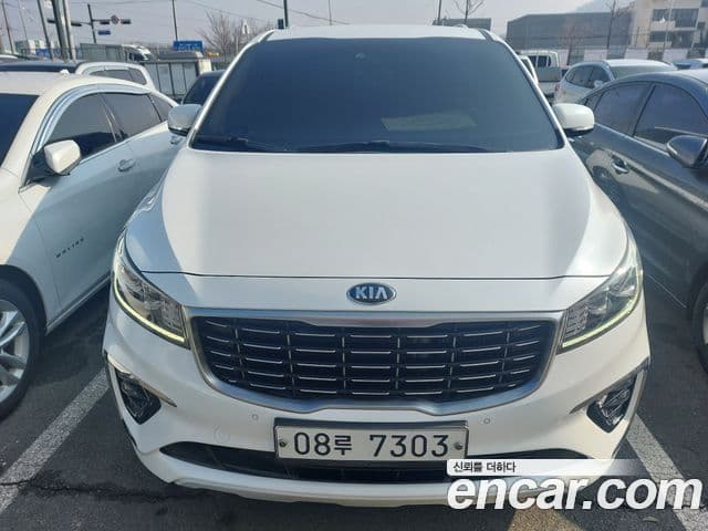 Kia The / новый New Carnival VIP, 2019 3