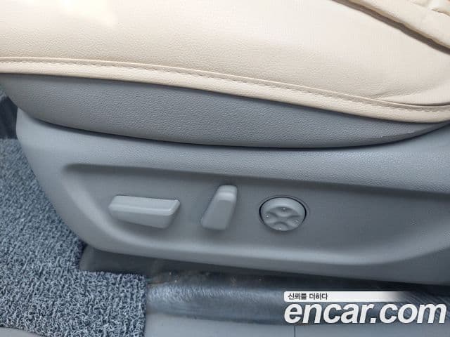 Kia The / новый New Carnival VIP, 2019 16