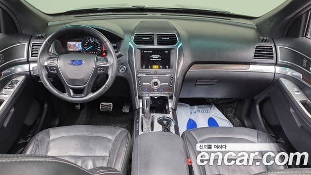 Ford Explorer 5세대, 2017 7