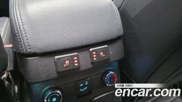 Ford Explorer 5세대, 2017 18