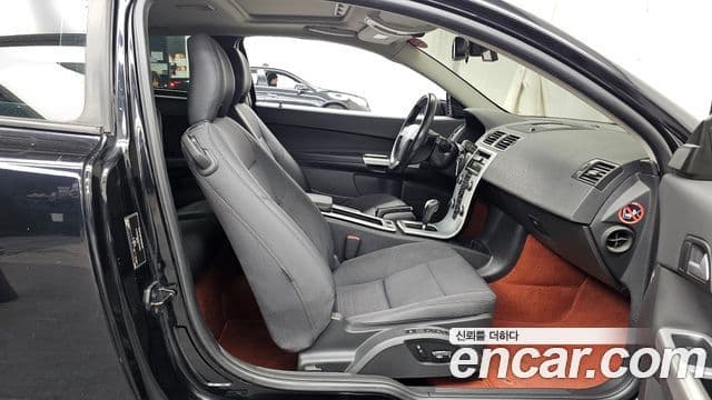 Volvo C30 1세대, 2011 11