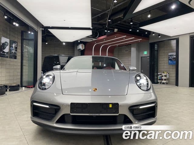 Porsche 911 (992) Carrera GTS кабриолет, 2024 4