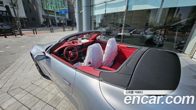 Porsche 911 (992) Carrera GTS кабриолет, 2024 8