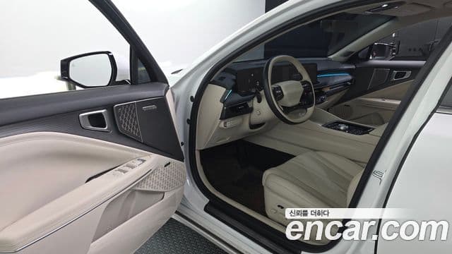 Kia The / новый New K8 Noblesse, 2025 10