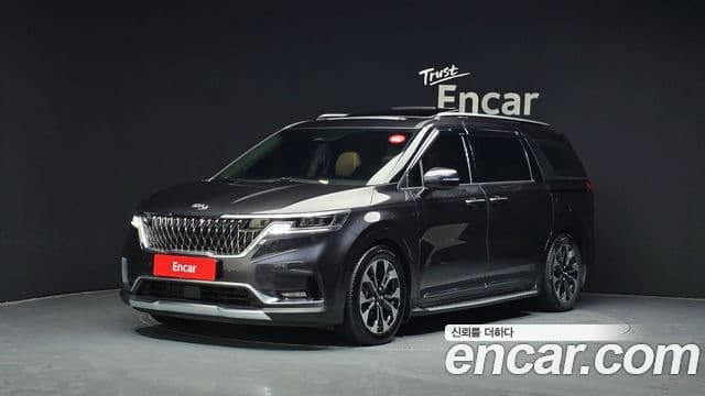 Kia Carnival 4세대 Signature, 2021 1